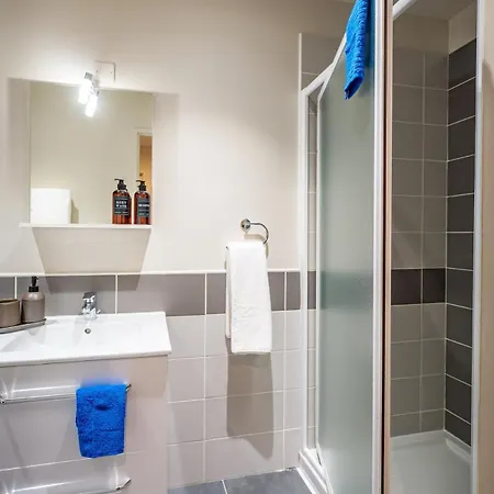 Confort Et Charme - Centre - Ideal Pro Et Famille *